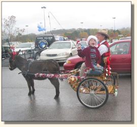 Chace Wiginton & Bob at the Bellevue Christmas Parade