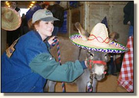 Skylar & Sandy at the Horse Fair - Photo compliments of LJ & Deb Mix of Gallatin, Tennessee! (14,430 bytes)